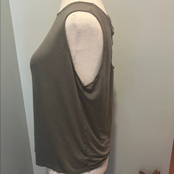 Papermoon Khaki Sleeveless Tank Top - Picture 2 of 3